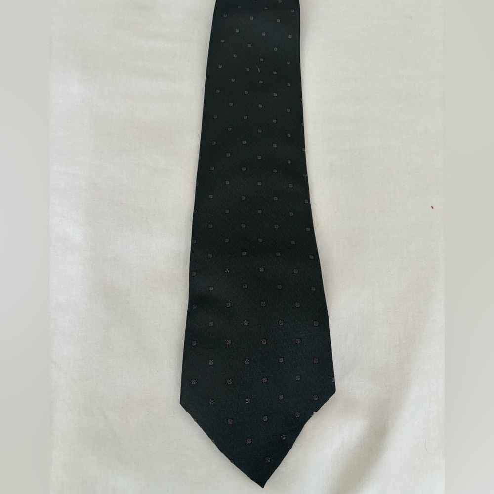 Dockers, khakis men’s dark green and brown dot tie